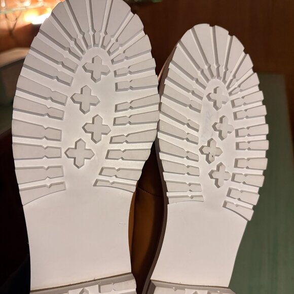 NEW Womens Talbots Havana Tan Laura Tassel Loafers Size 10 M - Picture 5 of 9